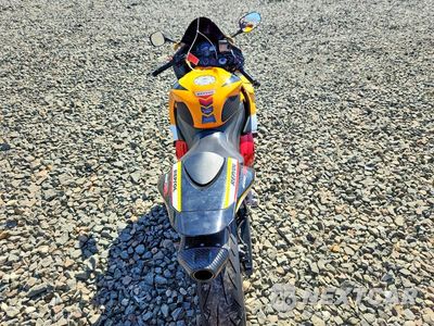 Zdjęcie 6 z 9 samochodu: 2009 HONDA CBR600 RR VIN:JH2PC40109K200178 - miniatura