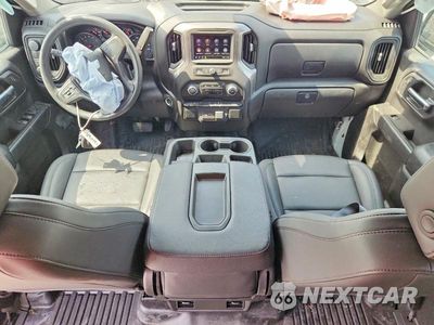Zdjęcie 8 z 12 samochodu: 2025 CHEVROLET SILVERADO K1500 VIN:1GCPKAEK5SZ156963 - miniatura