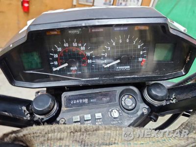 Zdjęcie 7 z 8 samochodu: 1982 HONDA VF750 S VIN:JH2RC0704CM010698 - miniatura