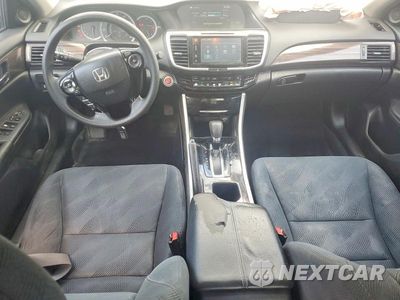 Zdjęcie 8 z 12 samochodu: 2016 HONDA ACCORD EX VIN:1HGCR2F7XGA160802 - miniatura