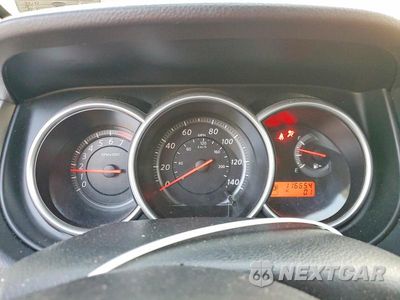Zdjęcie 9 z 12 samochodu: 2012 NISSAN VERSA 1.8 S VIN:3N1BC1CP2CK251648 - miniatura