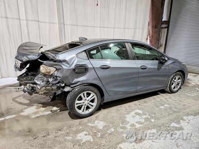 Trzecie zdjęcie samochodu z tyłu: 2018 CHEVROLET CRUZE LT VIN:1G1BE5SM5J7226950 - miniatura