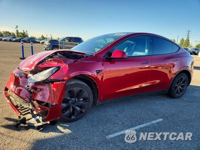 2025 TESLA MODEL Y 7SAYGDED8SF304637 - główne zdjęcie licytacji z USA - miniatura