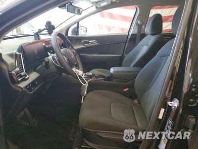 Zdjęcie 7 z 14 samochodu: 2023 KIA SPORTAGE LX VIN:KNDPUCAGXP7053211 - miniatura