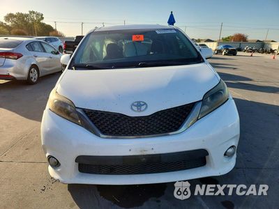 Piąte zdjęcie samochodu w środku: 2017 TOYOTA SIENNA SE VIN:5TDXZ3DC7HS766715 - miniatura