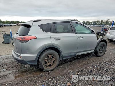 Trzecie zdjęcie samochodu z tyłu: 2017 TOYOTA RAV4 LE VIN:2T3BFREV1HW591723 - miniatura