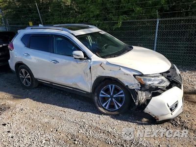 Czwarte zdjęcie samochodu z boku: 2017 NISSAN ROGUE SL VIN:5N1AT2MV9HC884863 - miniatura