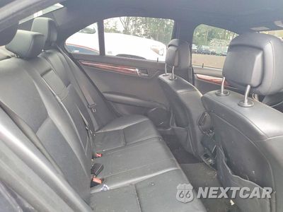 Zdjęcie 10 z 12 samochodu: 2010 MERCEDES-BENZ C 300 4MATIC VIN:WDDGF8BB4AF447459 - miniatura