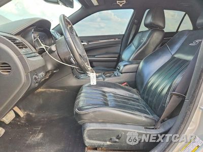 Zdjęcie 7 z 13 samochodu: 2020 CHRYSLER 300 S VIN:2C3CCAGG0LH150952 - miniatura