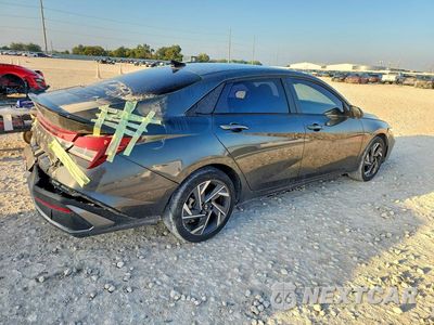 Trzecie zdjęcie samochodu z tyłu: 2025 HYUNDAI ELANTRA VIN:KMHLM4DG8SU943020 - miniatura