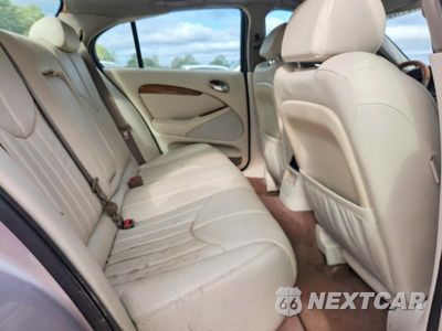 Zdjęcie 10 z 12 samochodu: 2000 JAGUAR S-TYPE VIN:SAJDA01C9YFL68355 - miniatura