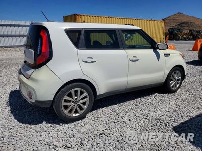 Trzecie zdjęcie samochodu z tyłu: 2018 KIA SOUL + VIN:KNDJP3A53J7558803 - miniatura