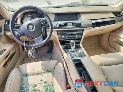 Zdjęcie 8 z 12 samochodu: 2012 BMW 750 LI VIN:WBAKB8C58CC963690 - miniatura