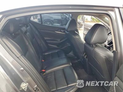 Zdjęcie 10 z 12 samochodu: 2017 NISSAN MAXIMA 3.5 SL VIN:1N4AA6AP4HC438455 - miniatura