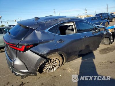 Trzecie zdjęcie samochodu z tyłu: 2025 LEXUS NX 350H PREMIUM VIN:JTJGKCEZ3S5033594 - miniatura