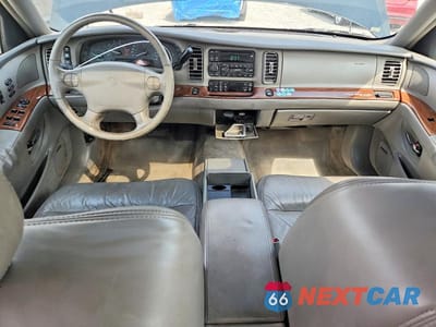 Zdjęcie 8 z 12 samochodu: 2002 BUICK PARK AVENUE ULTRA VIN:1G4CU541124168559 - miniatura