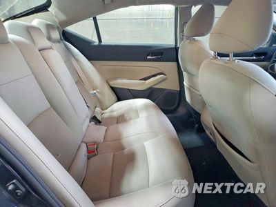 Zdjęcie 10 z 12 samochodu: 2021 NISSAN ALTIMA SV VIN:1N4BL4DW2MN314415 - miniatura
