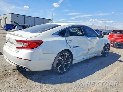 Trzecie zdjęcie samochodu z tyłu: 2018 HONDA ACCORD SPORT VIN:1HGCV1E34JA029618 - miniatura