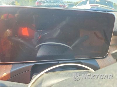 Zdjęcie 9 z 12 samochodu: 2022 MERCEDES-BENZ C 300 VIN:W1KAF4GB5NR061435 - miniatura