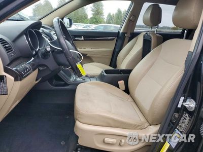 Zdjęcie 7 z 13 samochodu: 2011 KIA SORENTO EX VIN:5XYKUDA2XBG025070 - miniatura