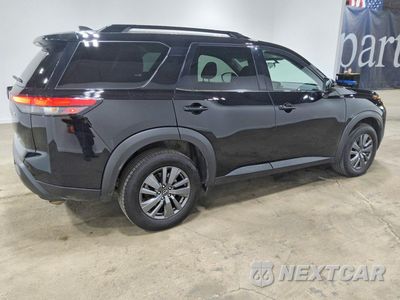 Trzecie zdjęcie samochodu z tyłu: 2024 NISSAN PATHFINDER SV VIN:5N1DR3BC5RC311477 - miniatura