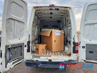 Zdjęcie 10 z 13 samochodu: 2016 NISSAN NV2500 DELIVERY VAN VIN:1N6BF0LY3GN800519 - miniatura