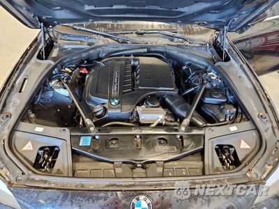 Zdjęcie 11 z 12 samochodu: 2011 BMW 535 XI VIN:WBAFU7C5XBC777640 - miniatura