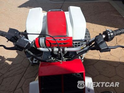 Zdjęcie 8 z 10 samochodu: 2000 Yamaha Banshee 350 ATV VIN:JY43GG03XYA010180 - miniatura