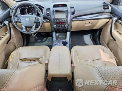 Zdjęcie 8 z 13 samochodu: 2011 KIA SORENTO EX VIN:5XYKUDA22BG180065 - miniatura