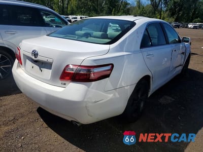 Trzecie zdjęcie samochodu z tyłu: 2008 TOYOTA CAMRY LE V6 VIN:4T1BK46K78U571911 - miniatura