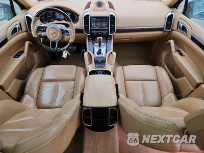 Zdjęcie 8 z 12 samochodu: 2015 PORSCHE CAYENNE SE HYBRID VIN:WP1AE2A23FLA53587 - miniatura