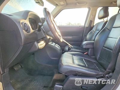 Zdjęcie 7 z 13 samochodu: 2015 JEEP PATRIOT LIMITED VIN:1C4NJRCB3FD106111 - miniatura