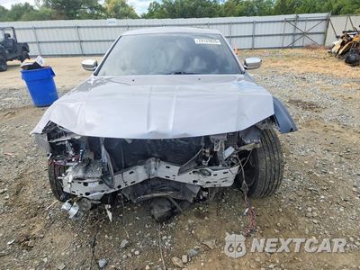 Piąte zdjęcie samochodu w środku: 2014 CHRYSLER 300C VIN:2C3CCAKG8EH163474 - miniatura
