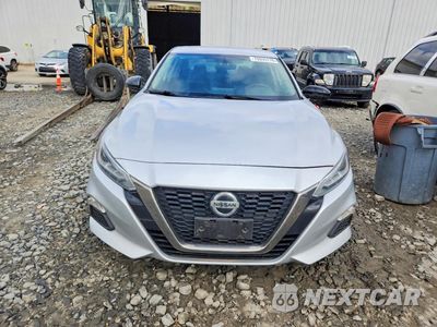 Piąte zdjęcie samochodu w środku: 2019 NISSAN ALTIMA SR VIN:1N4BL4CV3KC146513 - miniatura