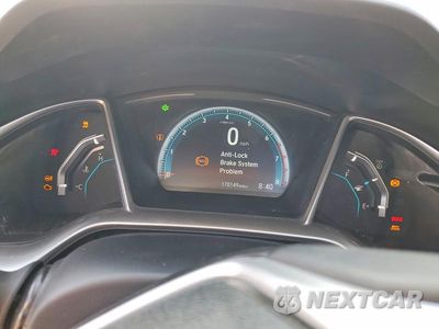Zdjęcie 9 z 13 samochodu: 2018 HONDA CIVIC EX VIN:JHMFC1F39JX014530 - miniatura