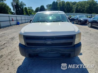 Piąte zdjęcie samochodu w środku: 2007 CHEVROLET SILVERADO K1500 VIN:1GCEK14C67Z580760 - miniatura