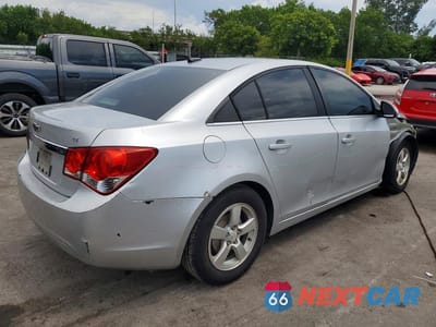 Trzecie zdjęcie samochodu z tyłu: 2014 CHEVROLET CRUZE LT VIN:1G1PC5SB4E7161279 - miniatura