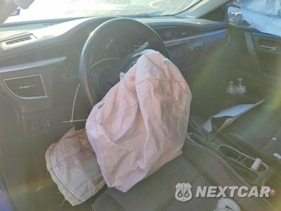 Zdjęcie 8 z 12 samochodu: 2015 TOYOTA COROLLA S PLUS VIN:5YFBURHE3FP266760 - miniatura