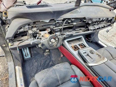 Zdjęcie 8 z 13 samochodu: 2024 BMW 740 I VIN:WBA23EH06RCT09420 - miniatura