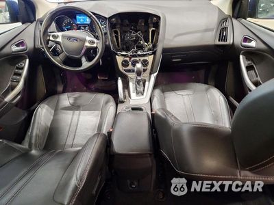 Zdjęcie 8 z 12 samochodu: 2014 FORD FOCUS SE VIN:1FADP3K24EL136205 - miniatura