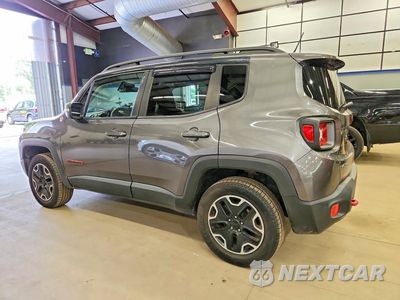 Drugie zdjęcie samochodu z przodu: 2017 JEEP RENEGADE TRAILHAWK VIN:ZACCJBCB6HPE57162 - miniatura