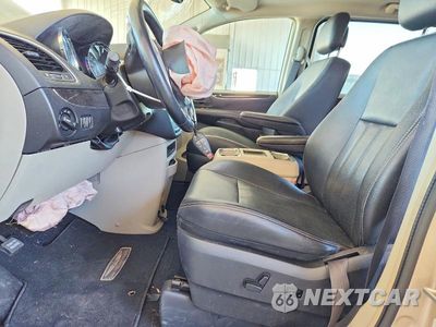 Zdjęcie 7 z 13 samochodu: 2016 CHRYSLER TOWN & COUNTRY TOURING L VIN:2C4RC1CG6GR150501 - miniatura