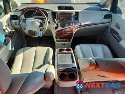 Zdjęcie 8 z 13 samochodu: 2011 TOYOTA SIENNA LIMITED 7-PASSENGER VIN:5TDYK3DC2BS079688 - miniatura