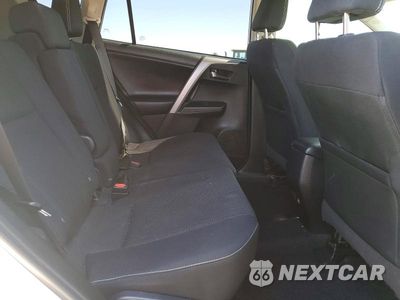 Zdjęcie 10 z 12 samochodu: 2018 TOYOTA RAV4 XLE VIN:2T3RFREV2JW726809 - miniatura
