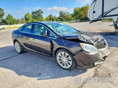 Czwarte zdjęcie samochodu z boku: 2014 BUICK VERANO VIN:1G4PP5SK7E4129953 - miniatura