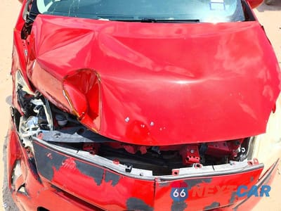 Zdjęcie 11 z 12 samochodu: 2012 TOYOTA PRIUS THREE VIN:JTDKN3DU7C1539030 - miniatura