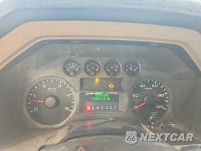 Zdjęcie 9 z 12 samochodu: 2008 FORD F450 SUPER DUTY VIN:1FDXX47R68EB16142 - miniatura