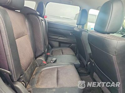 Zdjęcie 11 z 13 samochodu: 2015 MITSUBISHI OUTLANDER SE VIN:JA4AZ3A30FZ010501 - miniatura