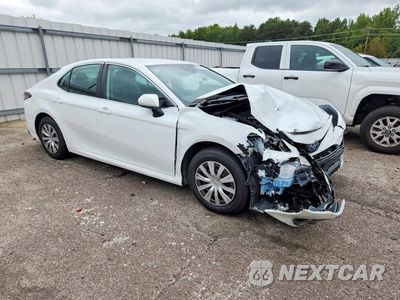Czwarte zdjęcie samochodu z boku: 2024 TOYOTA CAMRY LE VIN:4T1C31AK0RU629673 - miniatura