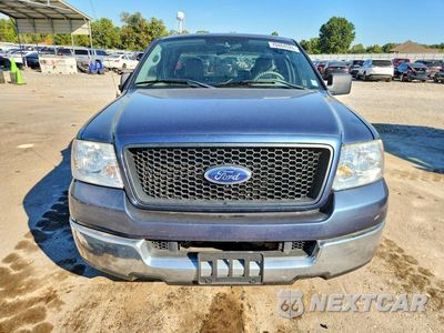 Piąte zdjęcie samochodu w środku: 2005 FORD F150 XLT VIN:1FTRF12W25NA83678 - miniatura